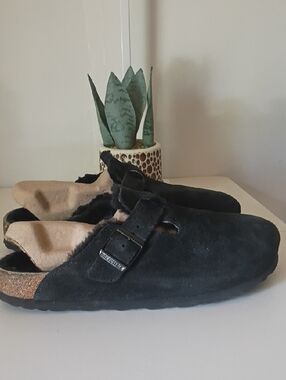 Birkenstock Boston Shearling clogs in black suede 41 US Women's 10 - 10.5 M8